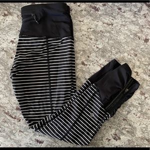 Lululemon Runday Crop Leggings - Striped